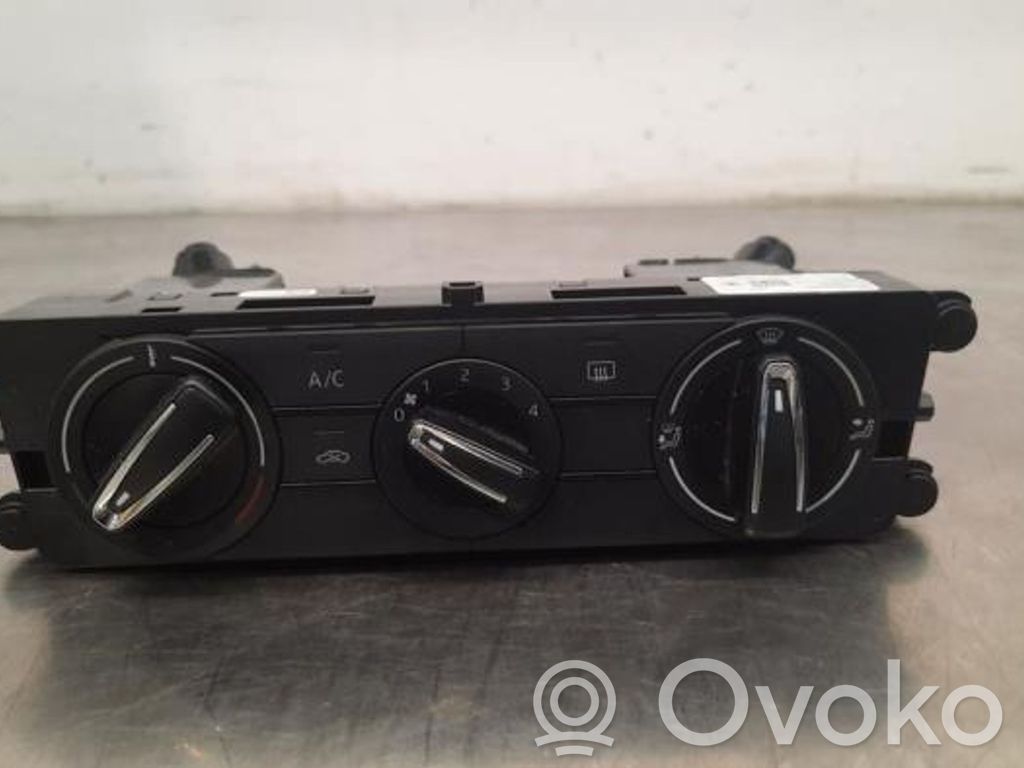 Skoda Fabia Mk4 (6VA) Unitate control climatizare 