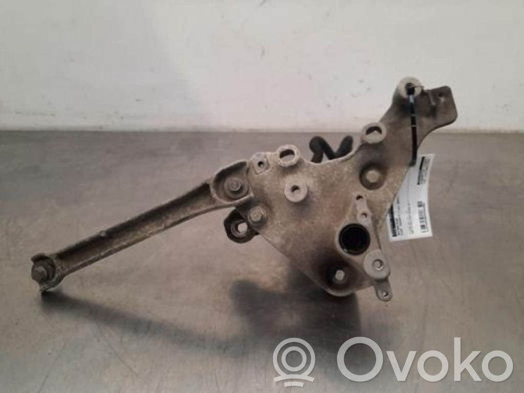 Fiat Talento Engine mount bracket 