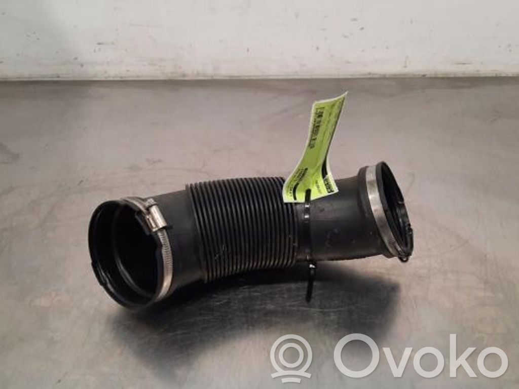 Air intake hose/pipe   059129629B,059129629B