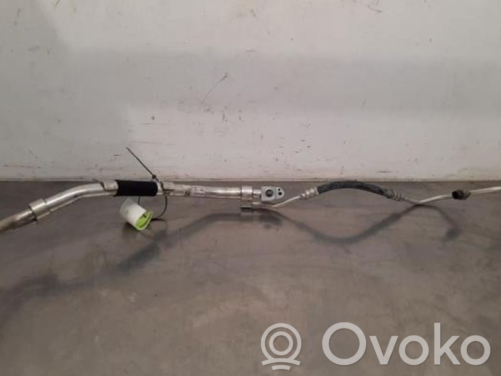BMW X7 G07 Wąż / Przewód klimatyzacji A/C 