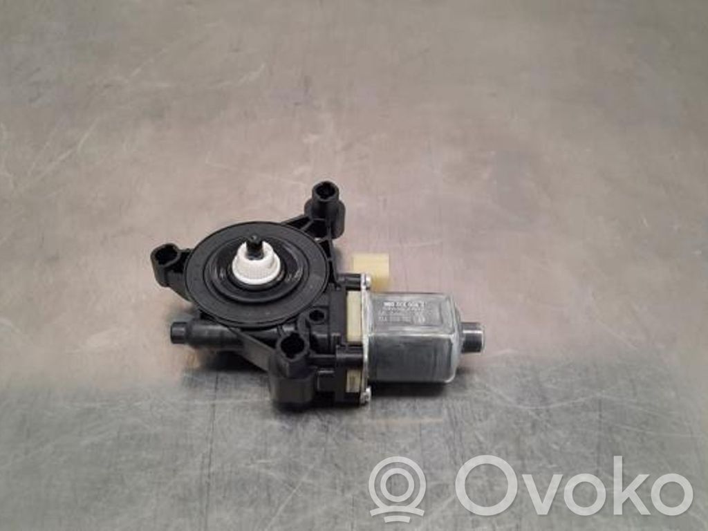 Audi RS3 8Y Moteur de lève-vitre de porte arrière 