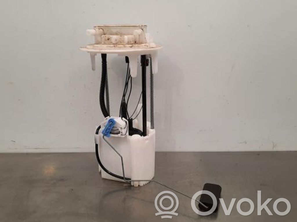 Opel Combo E Bomba interna de combustible 