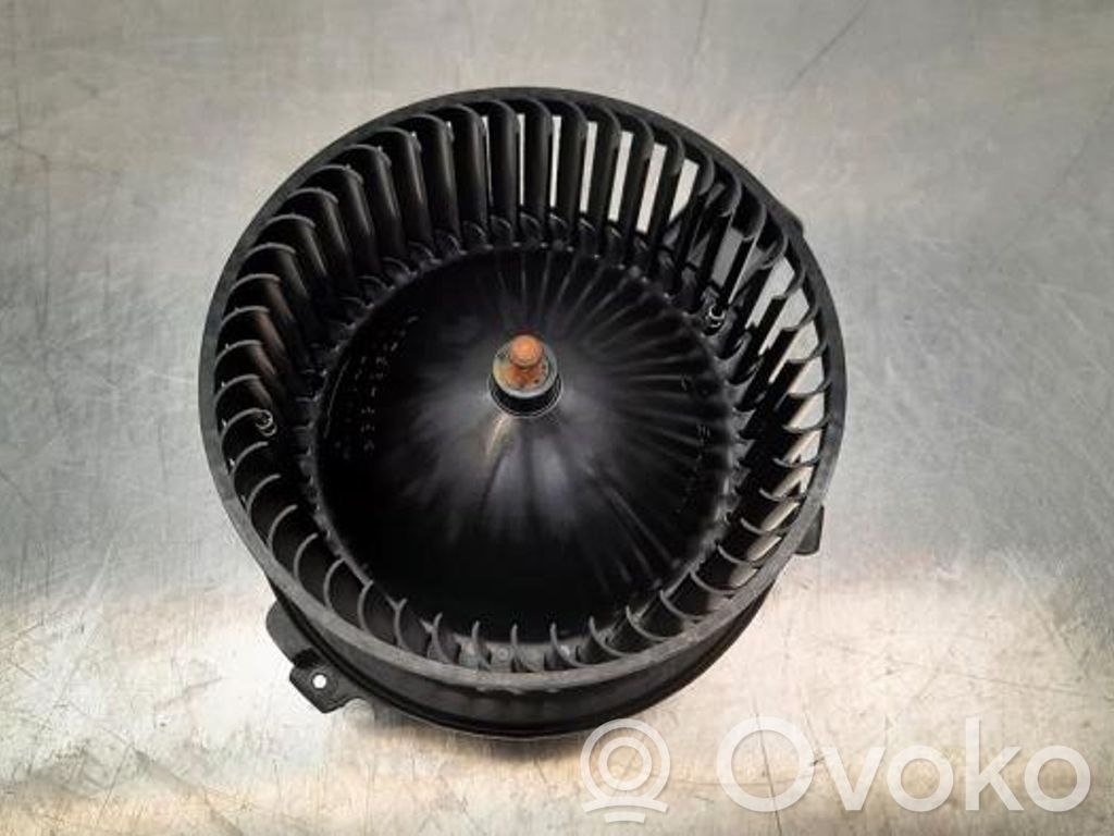 Lämmittimen puhallin   4M1820021C,4M1820021C