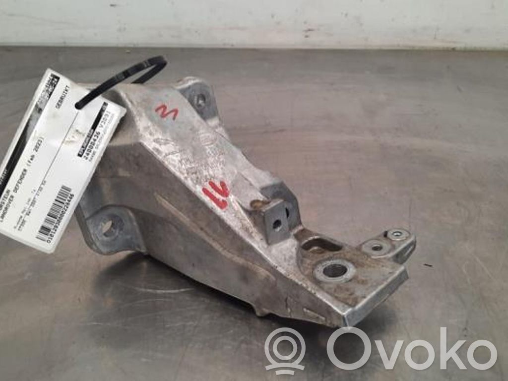 Land Rover Defender Engine mount bracket 