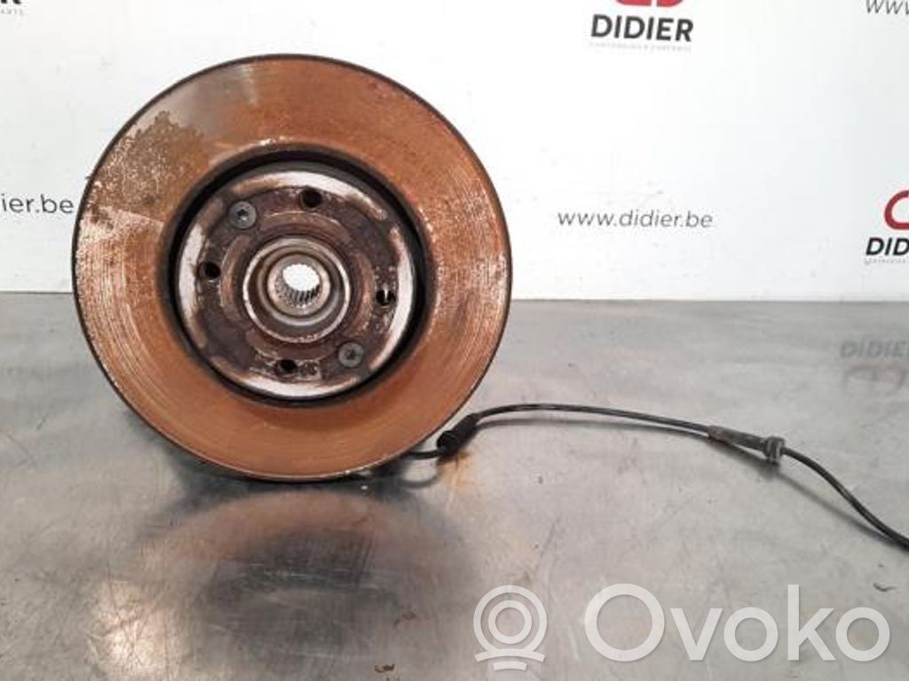 Renault Clio IV Fuso a snodo con mozzo ruota anteriore