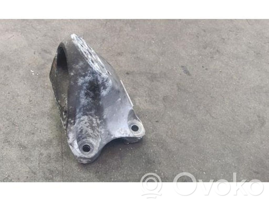 Suport tampon motor   7L8199307K