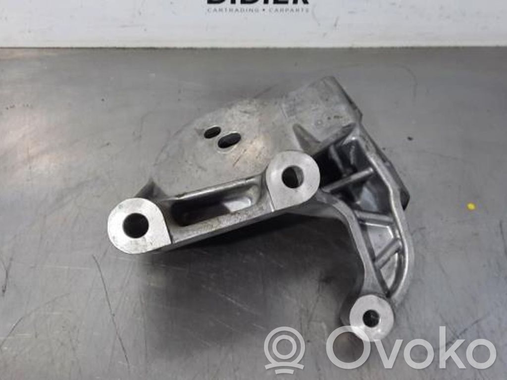 Autres pièces compartiment moteur   31460645