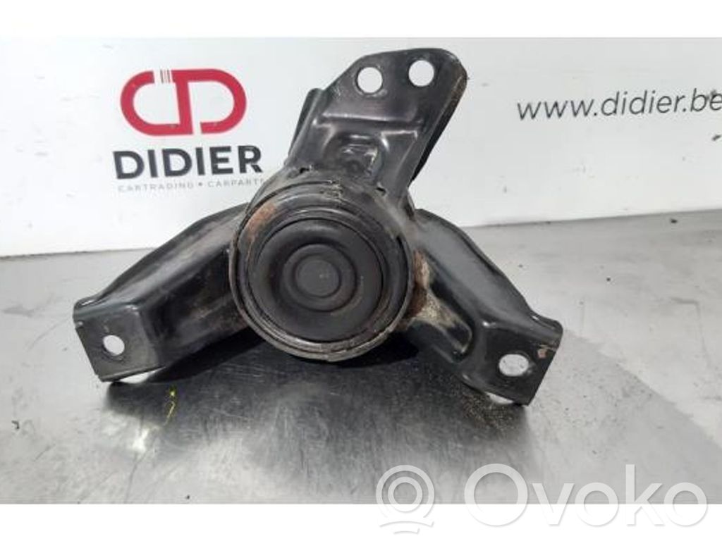 Engine mount bracket   4A28A