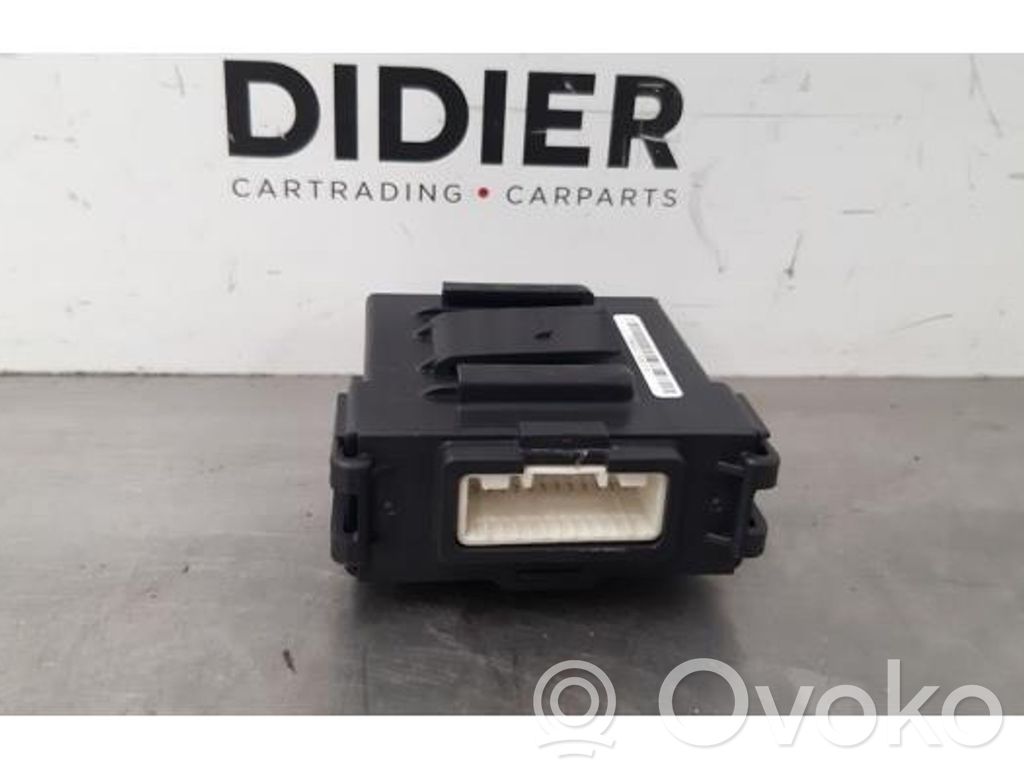Nissan X-Trail T32 Centralina antenna 