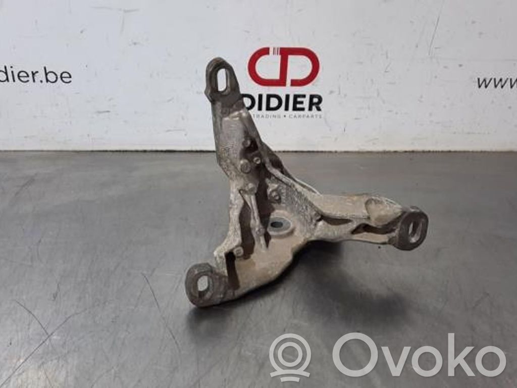 Audi Q7 4M Gearbox mounting bracket 