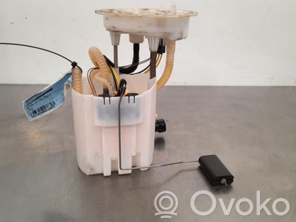 BMW X1 F48 F49 Bomba interna de combustible 