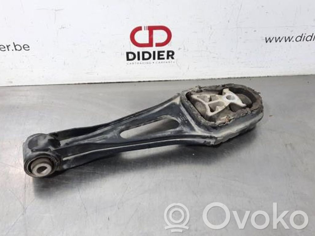 Dzinēja spilvens   BK216P082AE