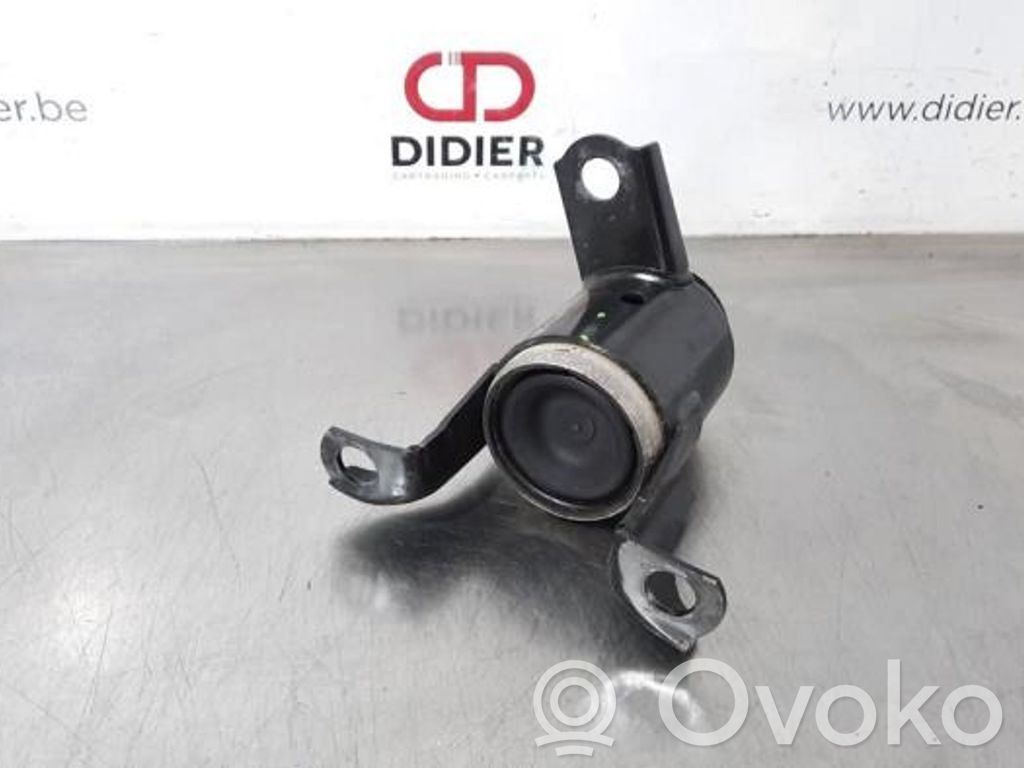Ford B-MAX Engine mount bracket 