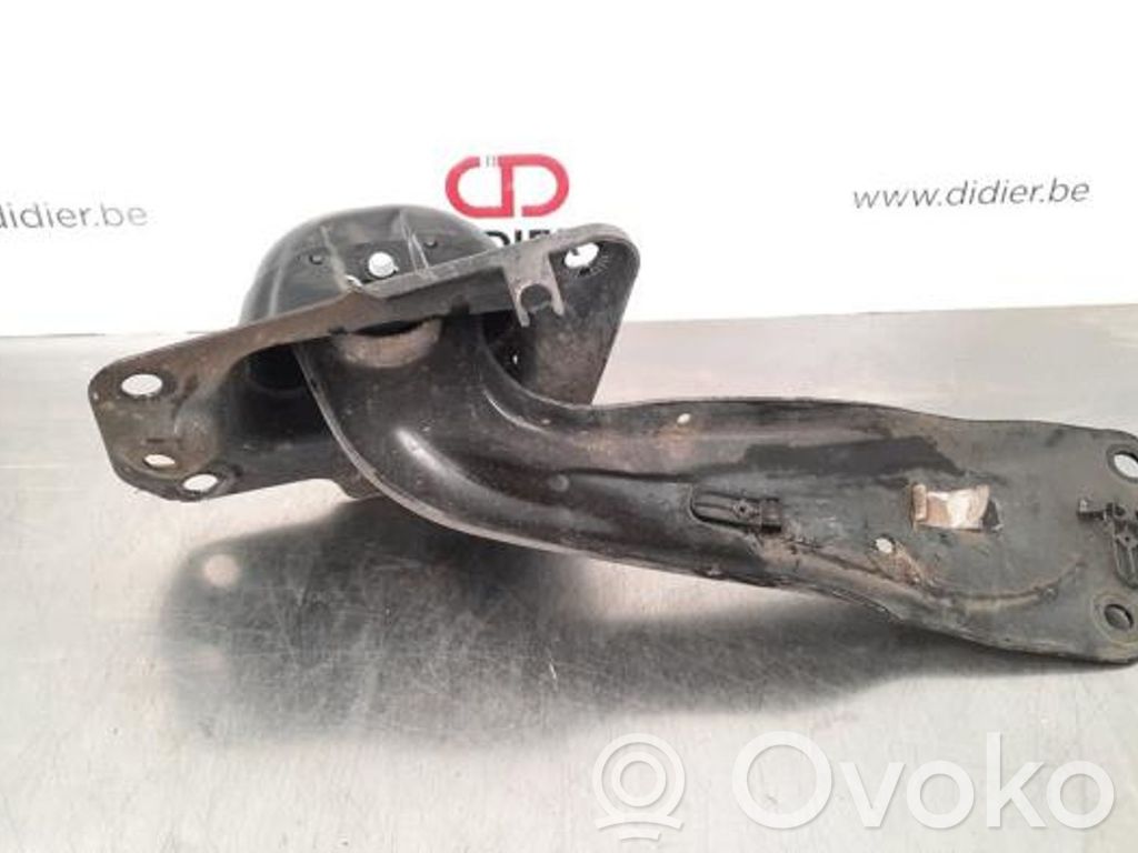 Braț control spate   5Q0505226C,5Q0505224D,1K0501476,5H0039049,5H0039162,5Q0505224D,5Q0505226G,5QF501052CK,5QF501052CL,5QF505224C,5QF505226C,5QM501476,5QM505130