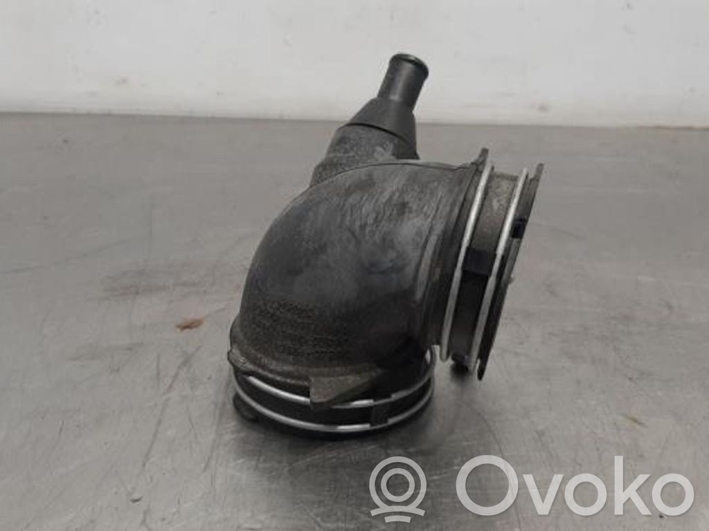 Toyota Auris E180 Conductă/furtun admisie aer 