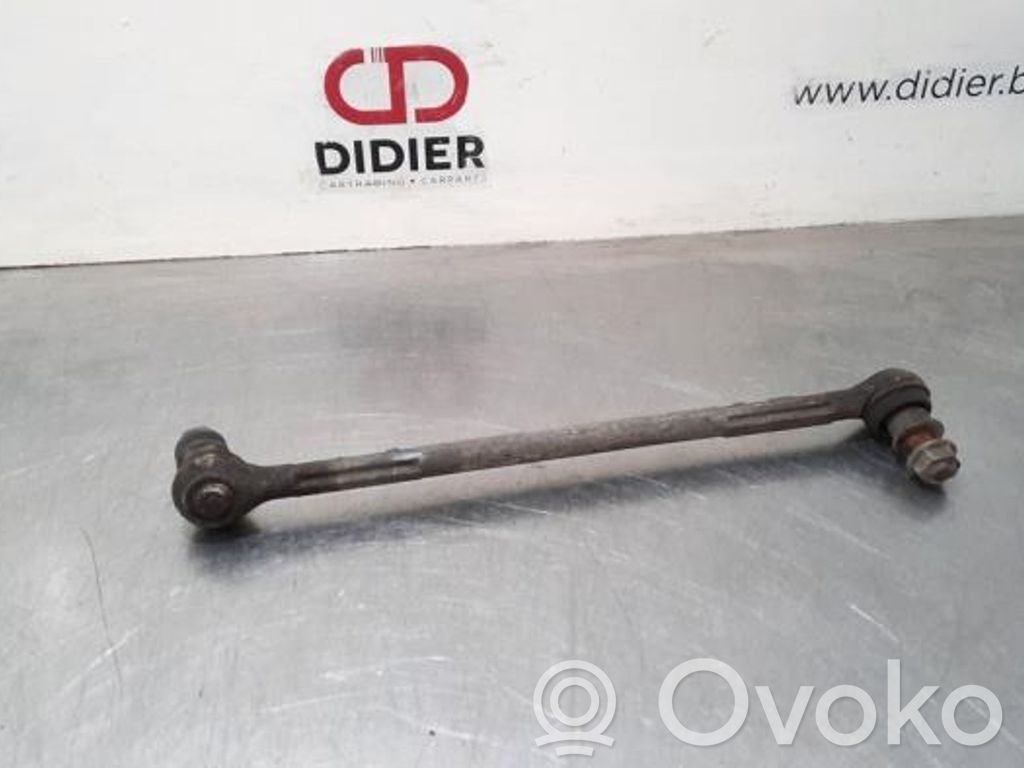 BMW 1 E81 E87 Priekinė stabilizatoriaus traukė 