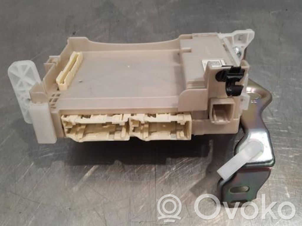 Toyota Yaris Modulo di controllo del corpo centrale 