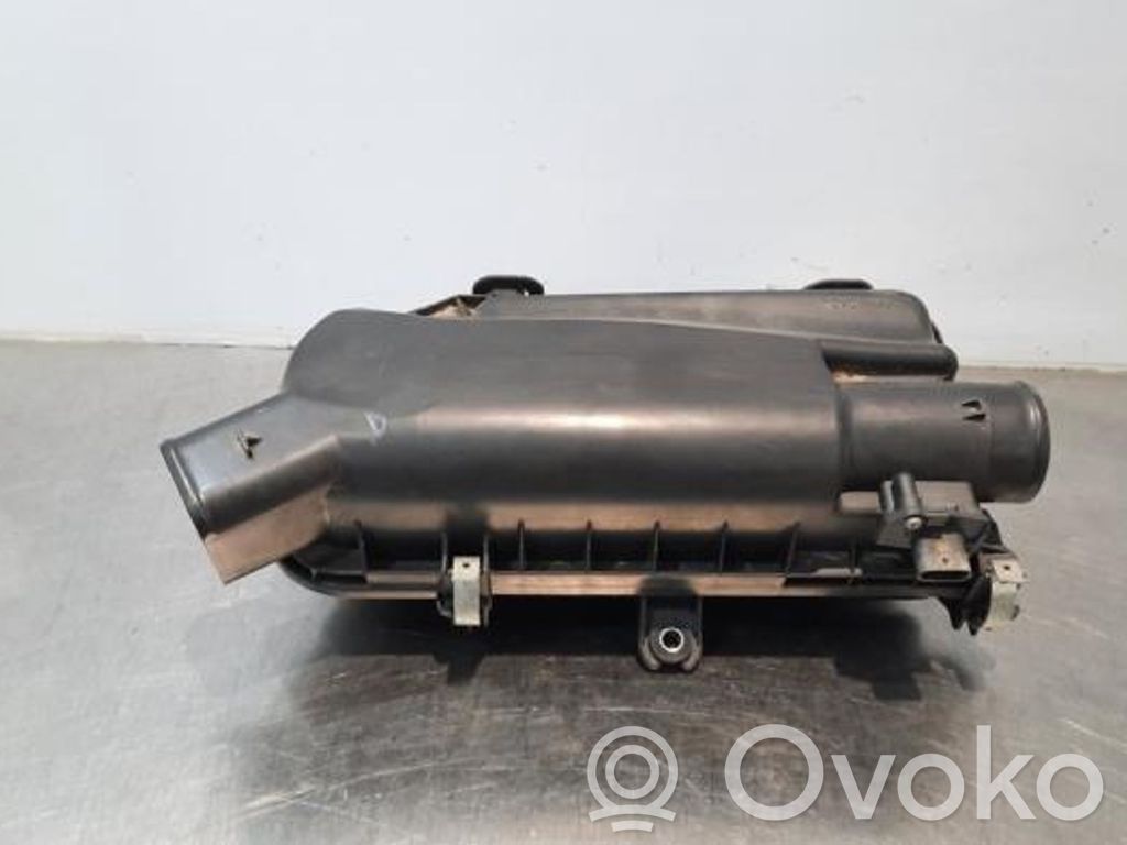 Suzuki Swift III Cutie filtru aer 