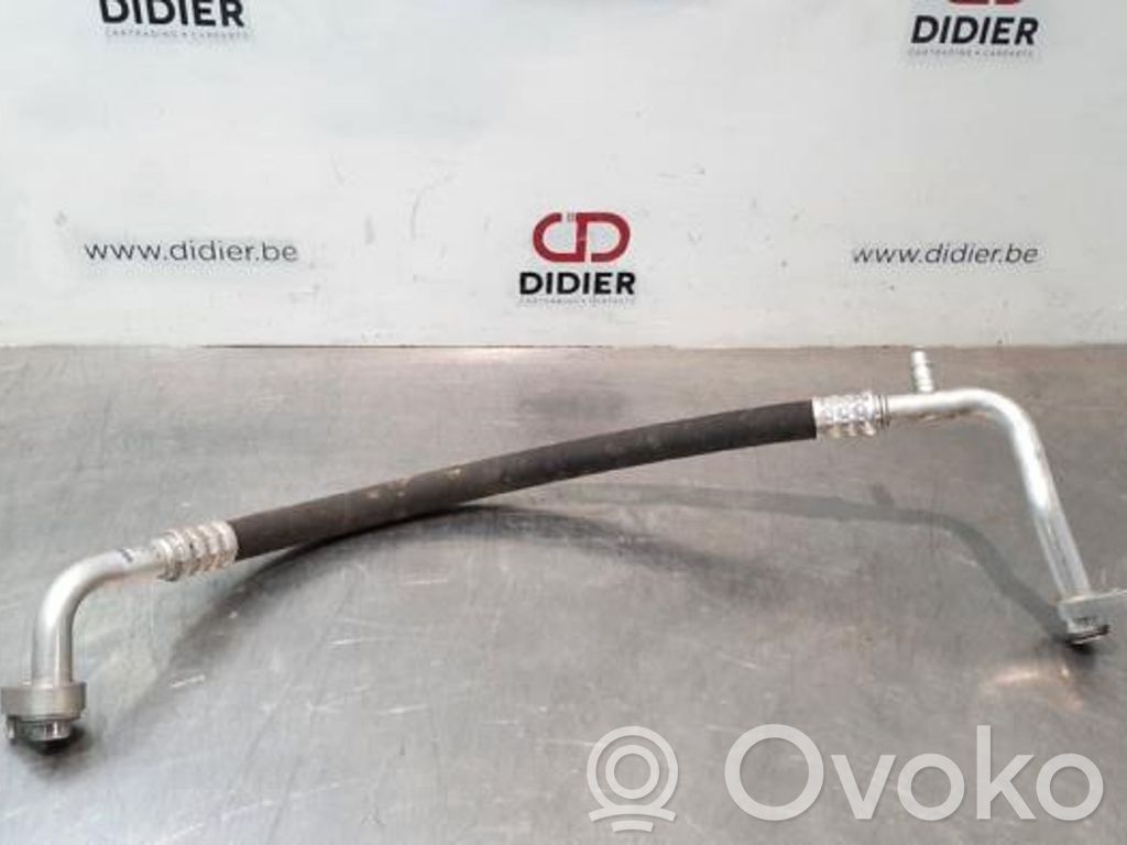 Mercedes-Benz CLA C117 X117 W117 Ilmastointilaitteen putki (A/C)