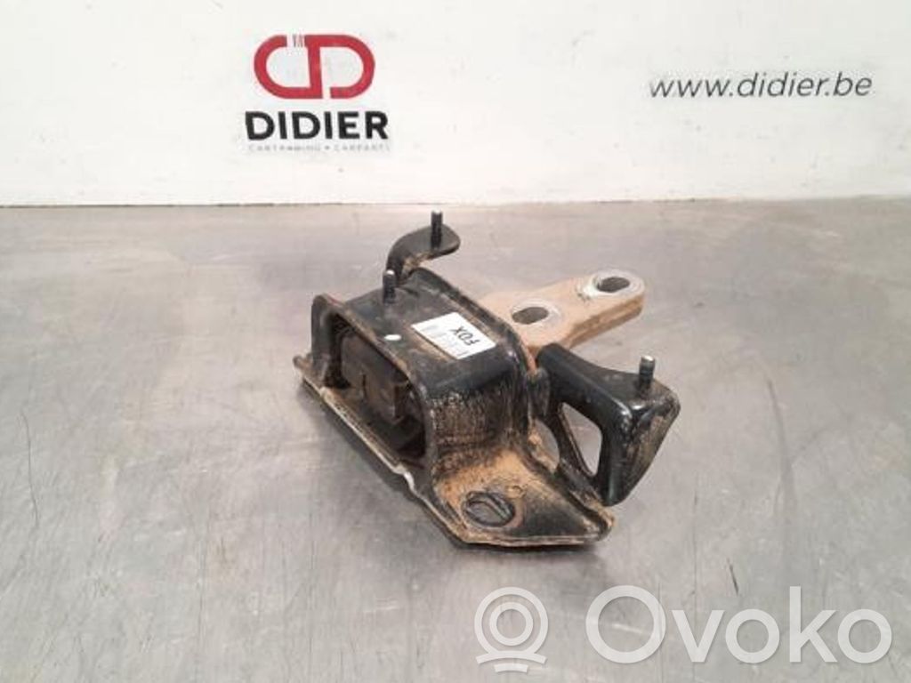 Ford Fiesta Gearbox mounting bracket 