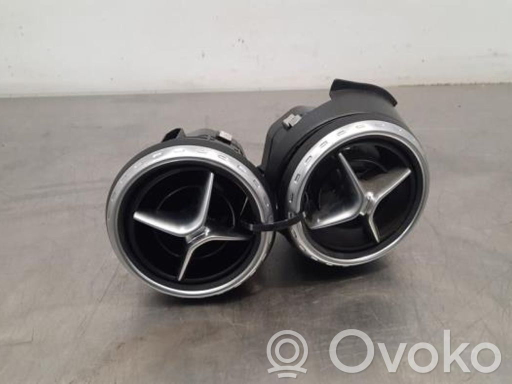 Mercedes-Benz GLA W156 X156 Grilă ventilație centrală 