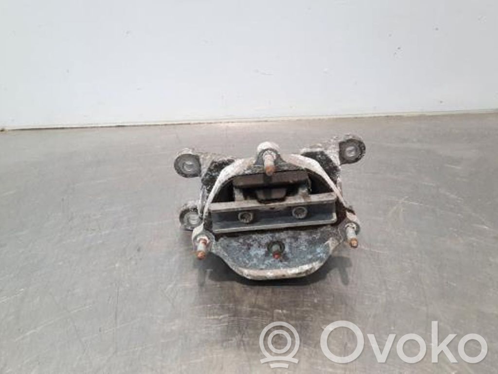 Audi A5 Gearbox mounting bracket 