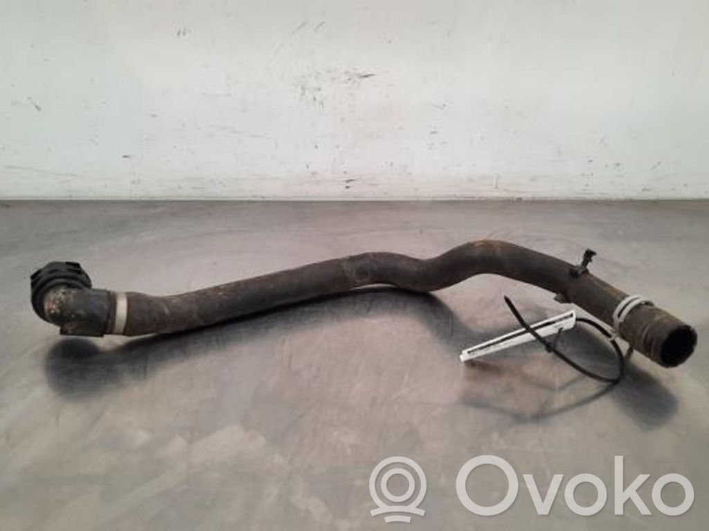 Engine coolant pipe/hose   9V618286CC,9V618286CC