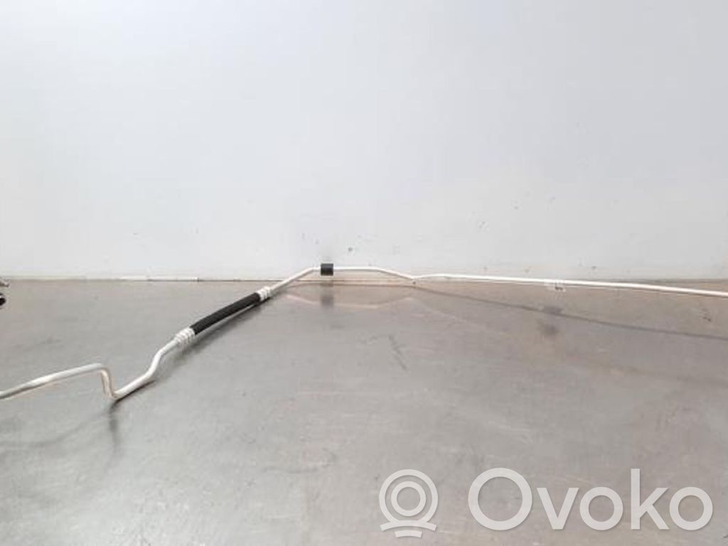 BMW X5 G05 Ilmastointilaitteen putki (A/C)