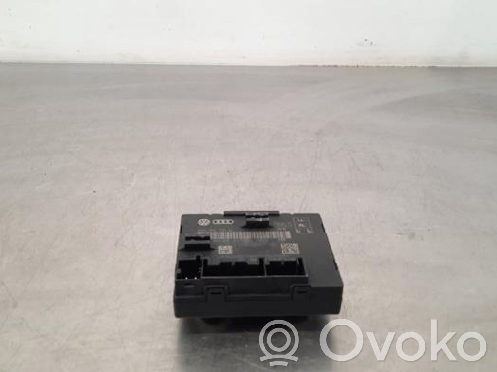 Audi A1 Door central lock control unit/module 