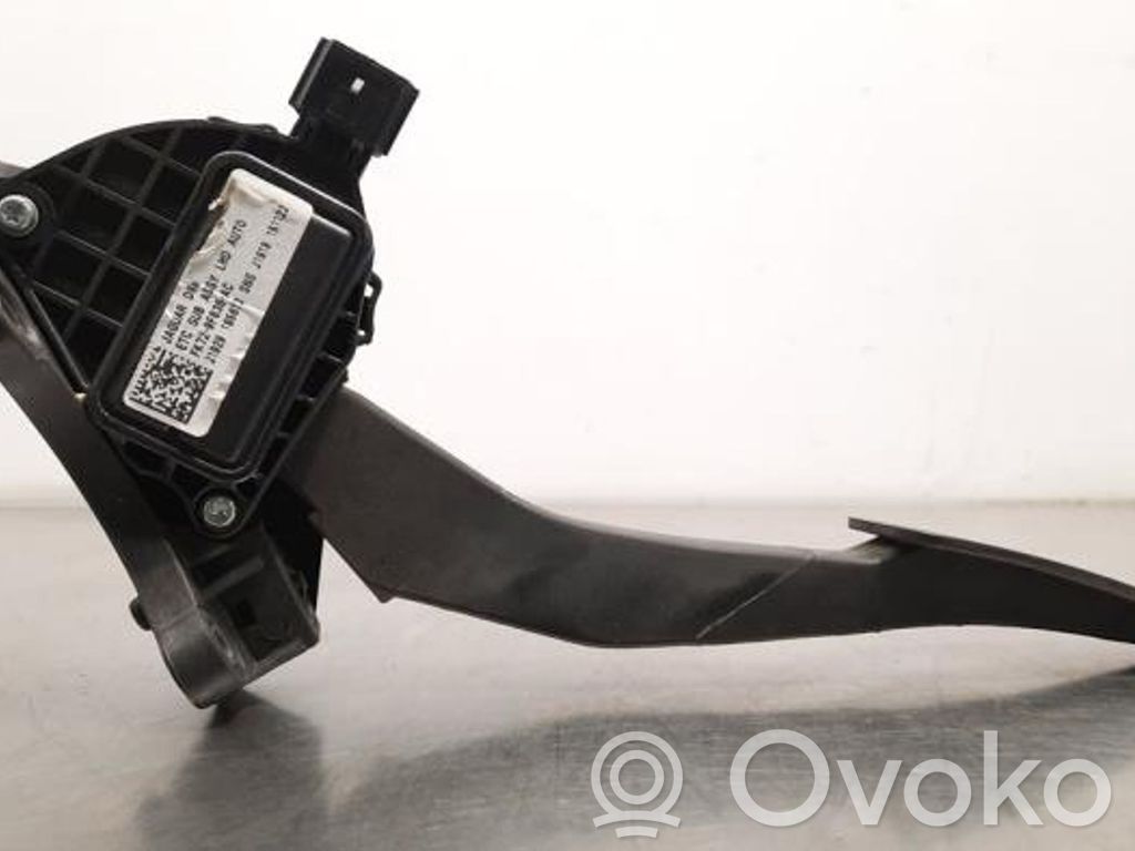 Land Rover Discovery Sport Accelerator throttle pedal 