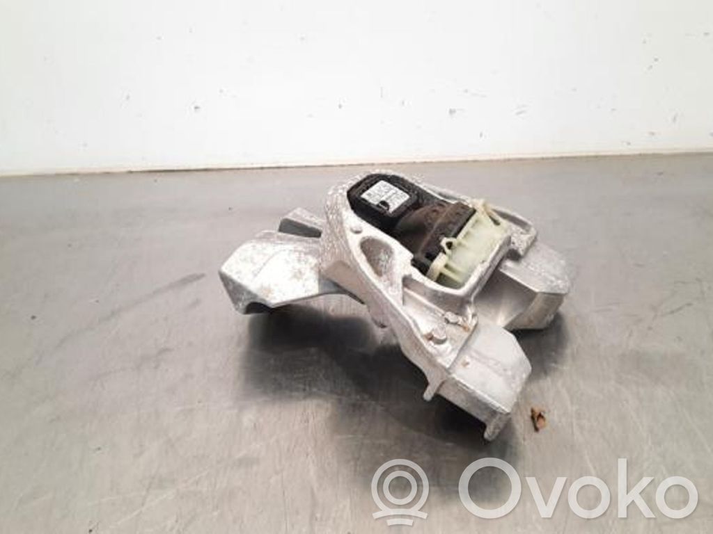 Ford Transit Courier Engine mount bracket 