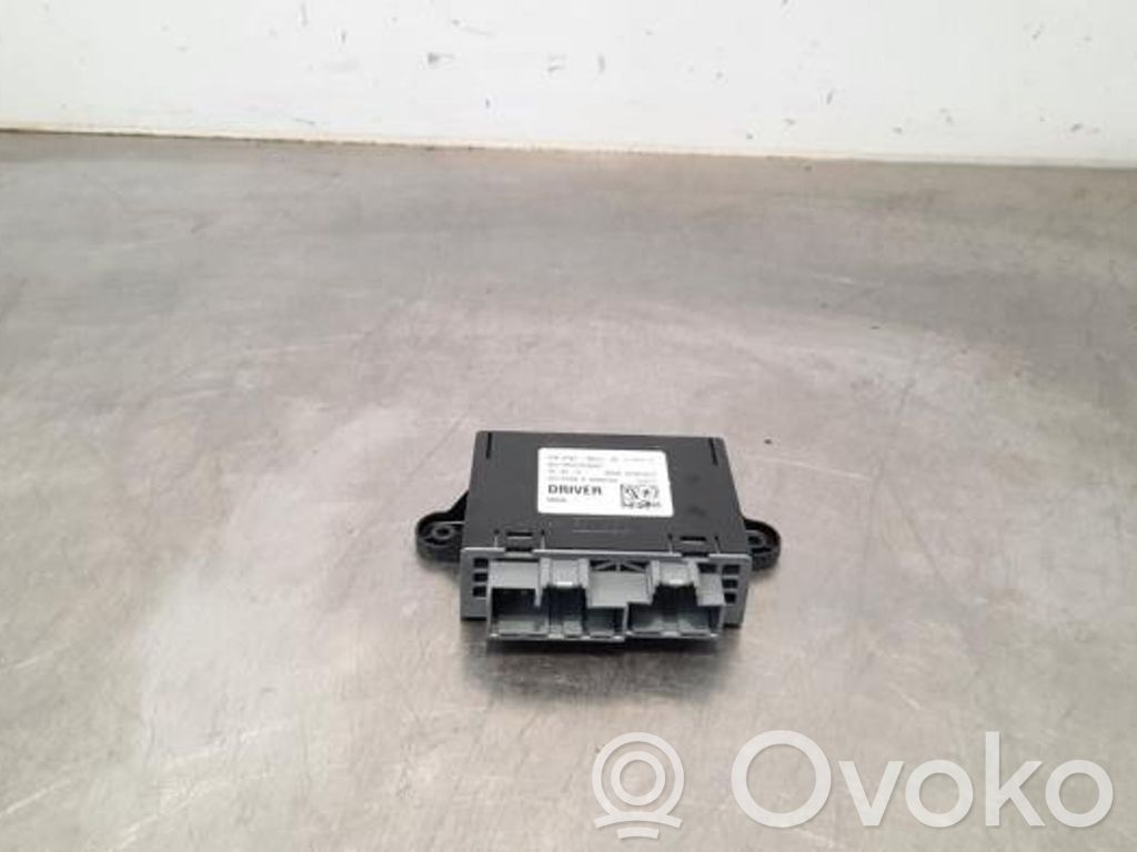 Ford Fiesta Door central lock control unit/module 