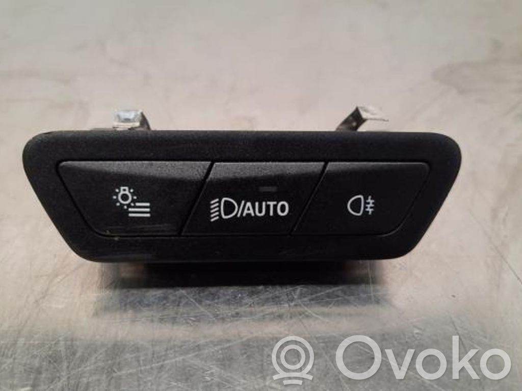 BMW iX Fog light switch 