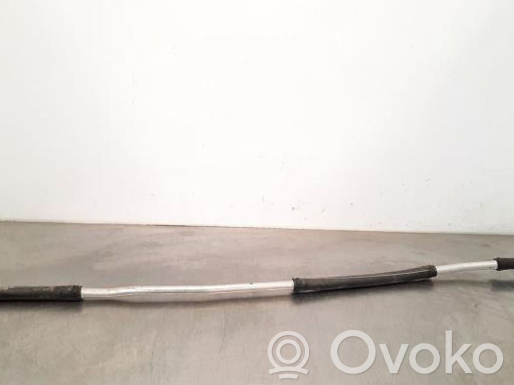 Volkswagen PASSAT B8 Przewód / Wąż chłodnicy 