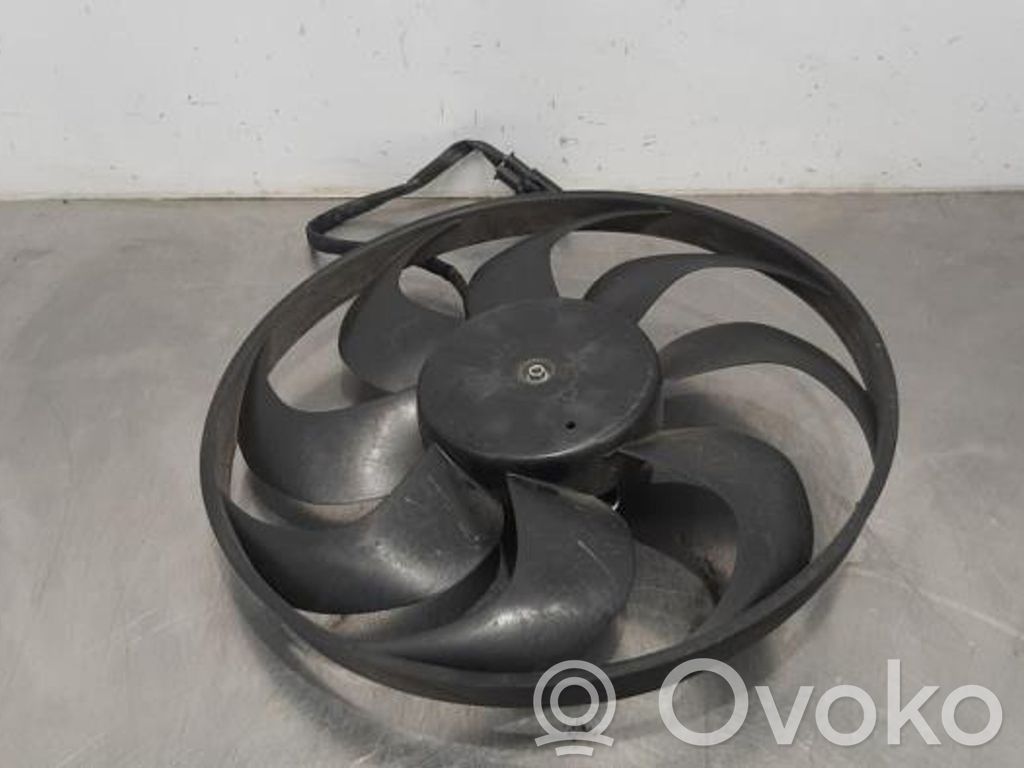 Peugeot 508 Ventilatoru komplekts 