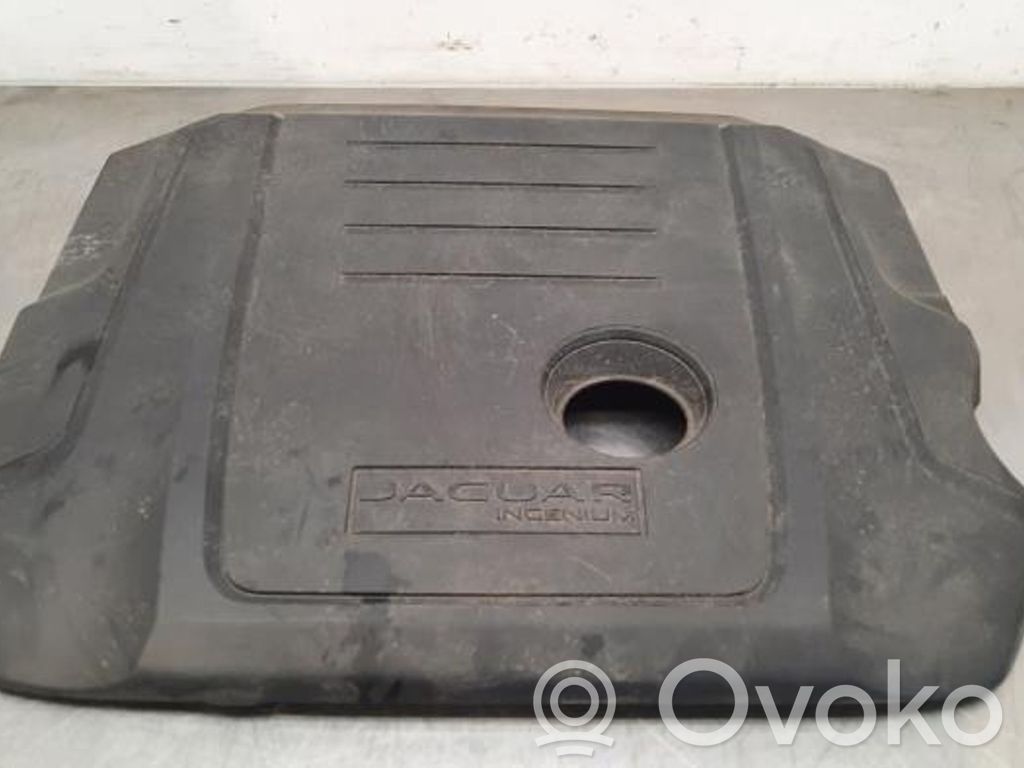 Jaguar F-Pace Couvercle cache moteur