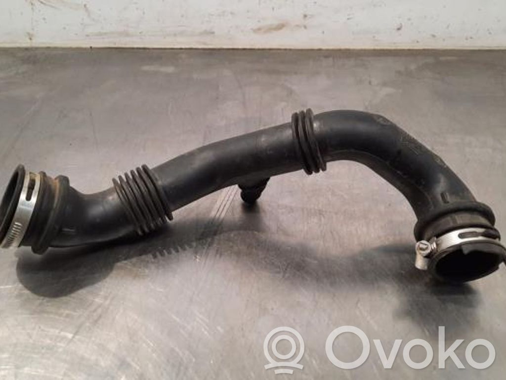 Ford Fiesta Conductă/furtun admisie aer 
