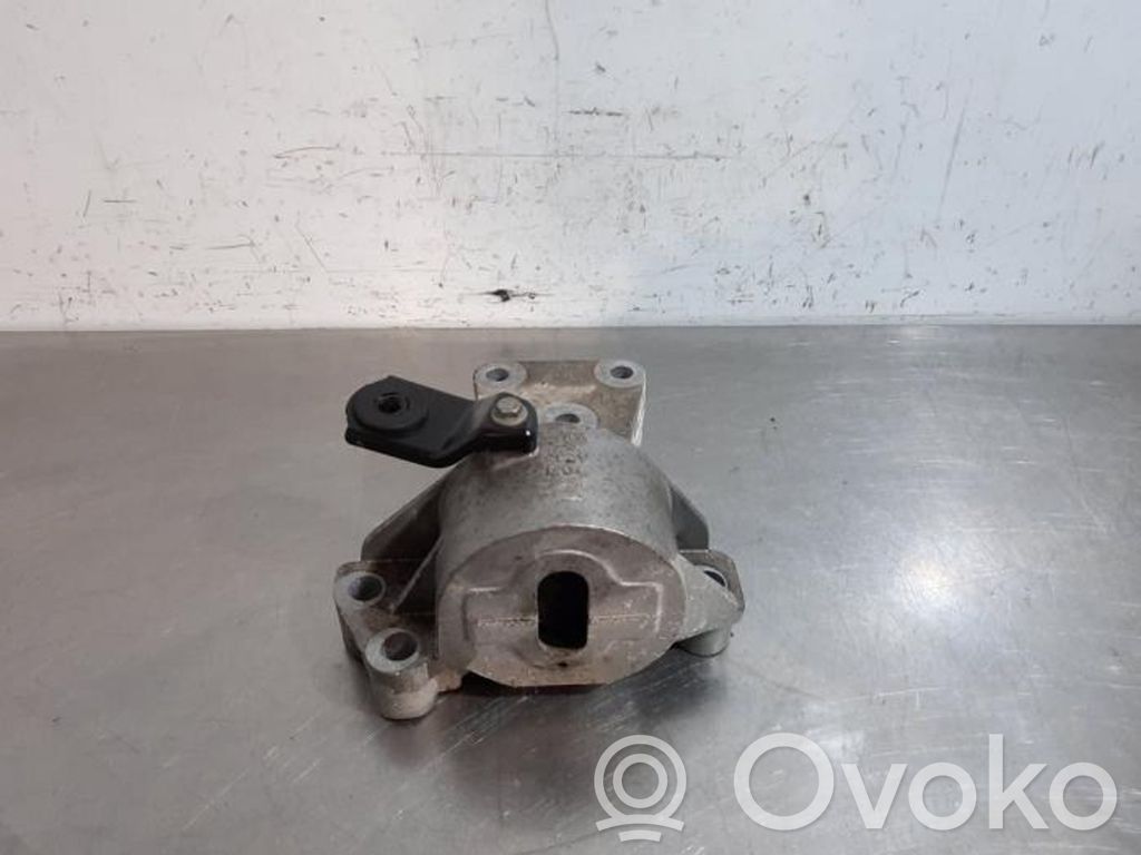 Fiat Fiorino Engine mount bracket 