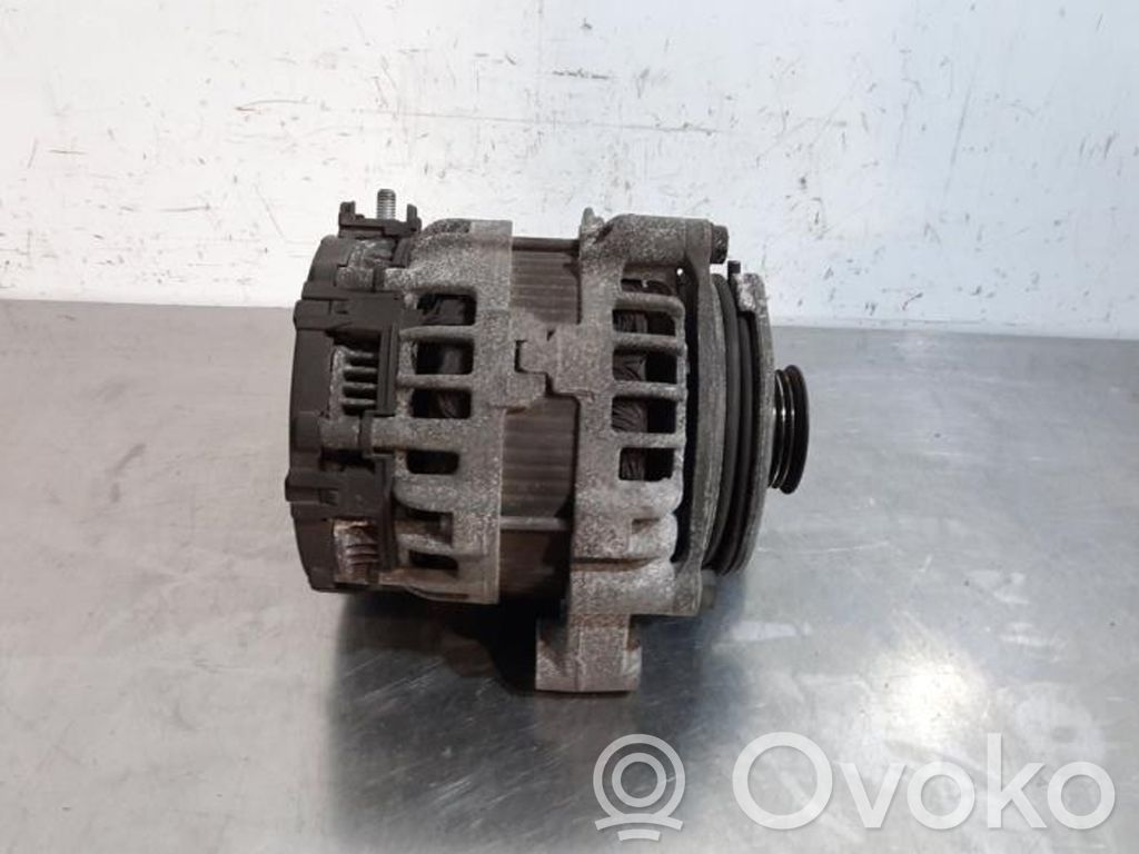 BMW 5 G30 G31 G38 Generatorius 