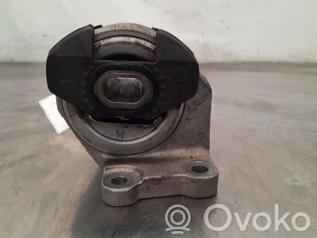 Land Rover Defender Engine mount bracket 