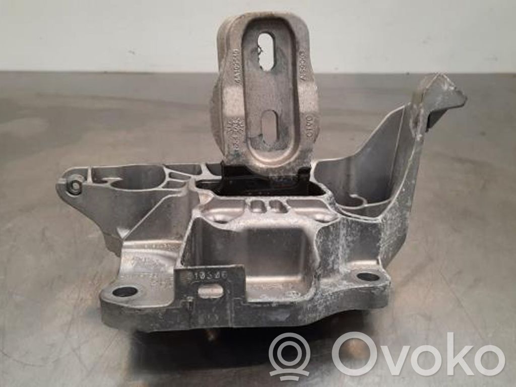 Peugeot 208 II Supporto di montaggio del motore 