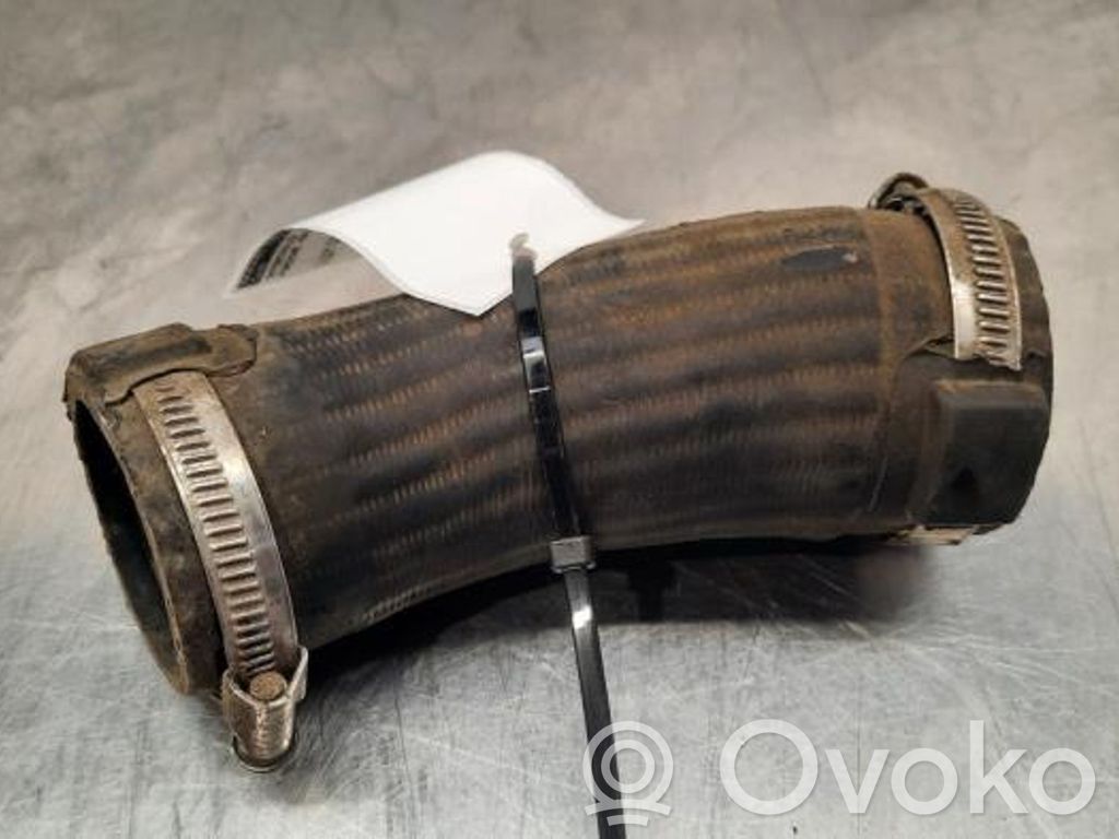 Porsche Macan (95B) Furtun/conductă intercooler 