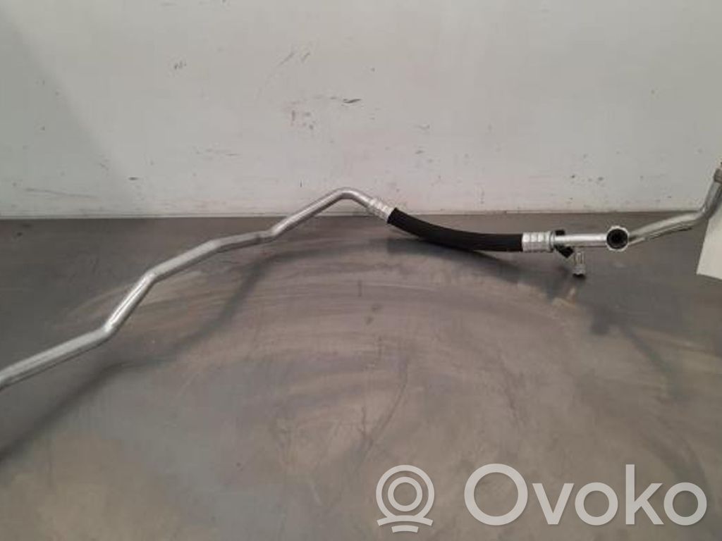 BMW X1 F48 F49 Conductă/furtun aer condiționat (A/C) 