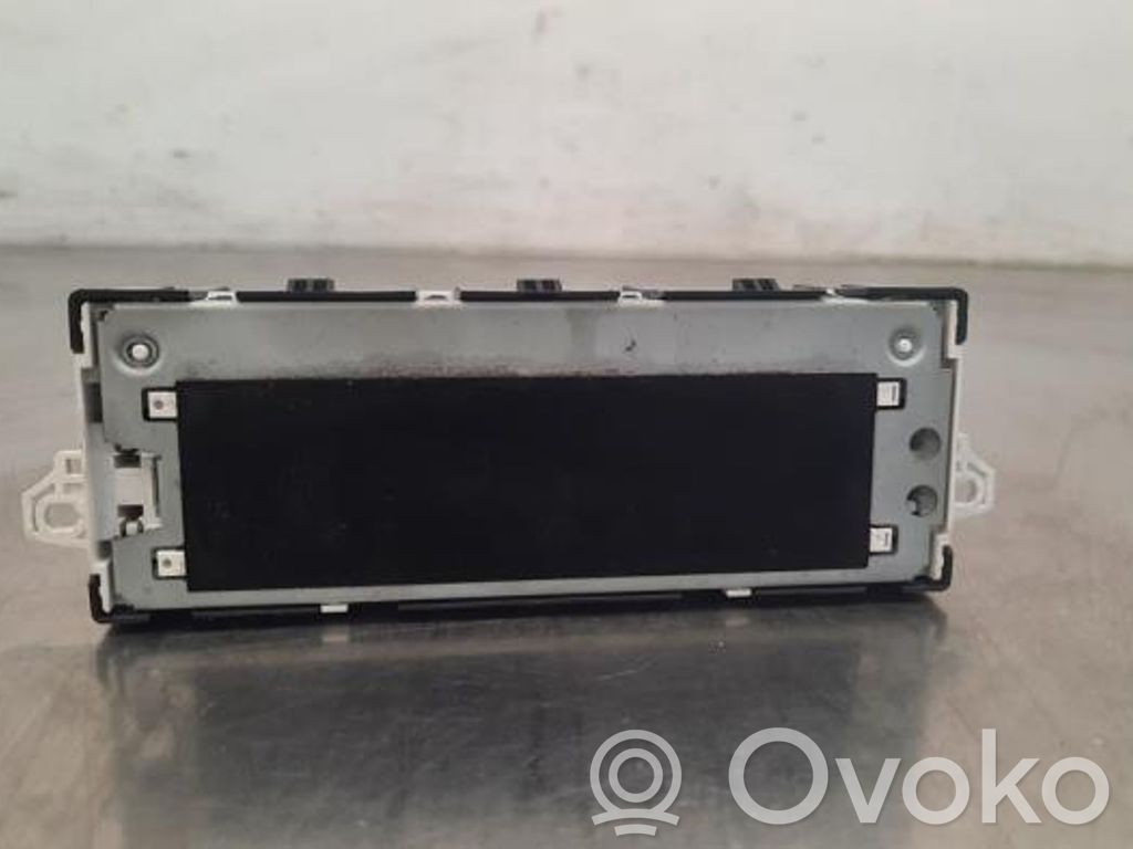 Toyota Proace Monitor / wyświetlacz / ekran 