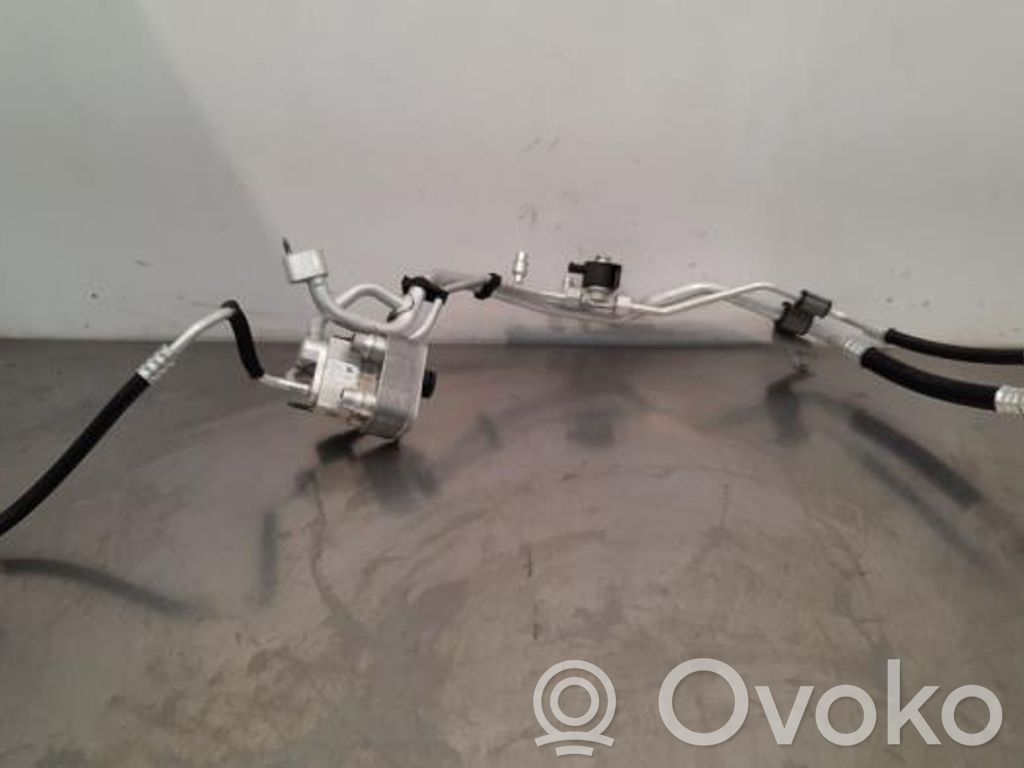 Opel Astra L Jäähdyttimen lauhdutin (A/C) 