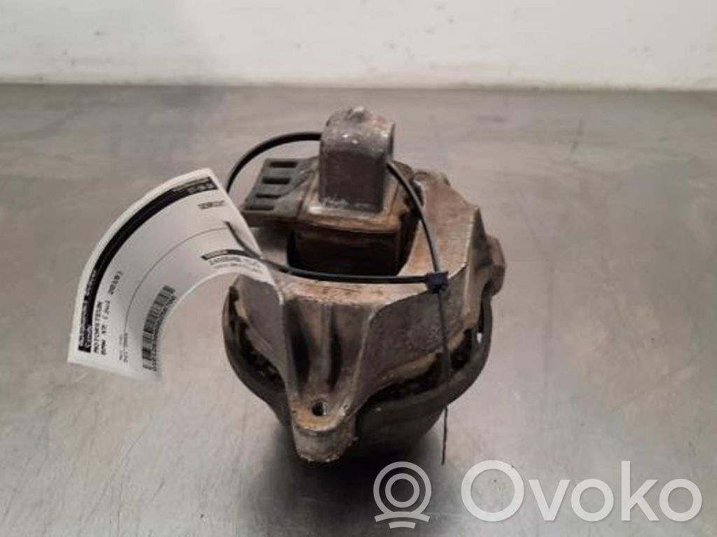 BMW X5 G05 Engine mount bracket 