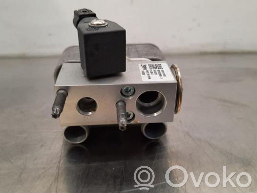 Peugeot 308 Radiatore di raffreddamento A/C (condensatore)