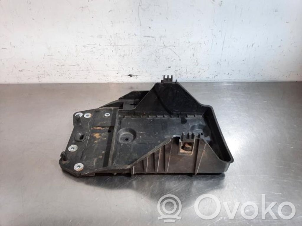 Akumuliatoriaus dėžė   KD5356041,KD5356041