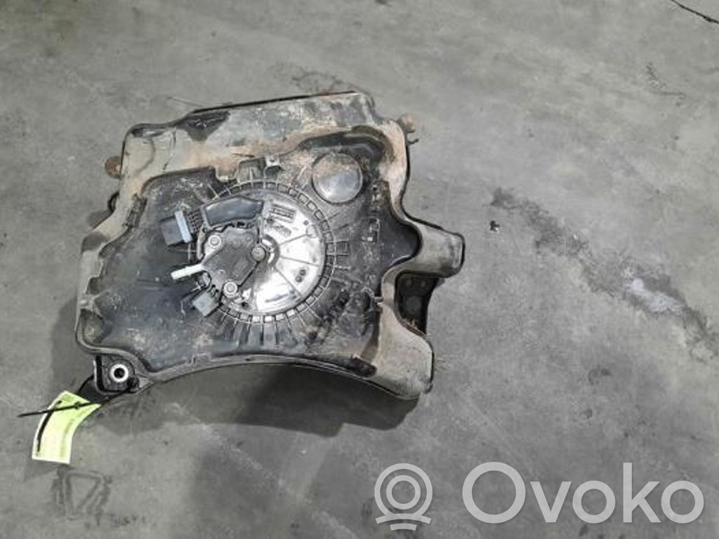 Volkswagen Golf VIII Zbiornik płynu AdBlue 