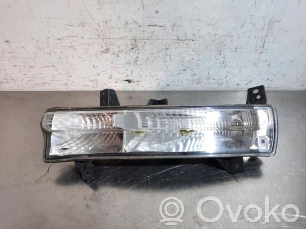 Front indicator light   68266926AB,53350310,53350310